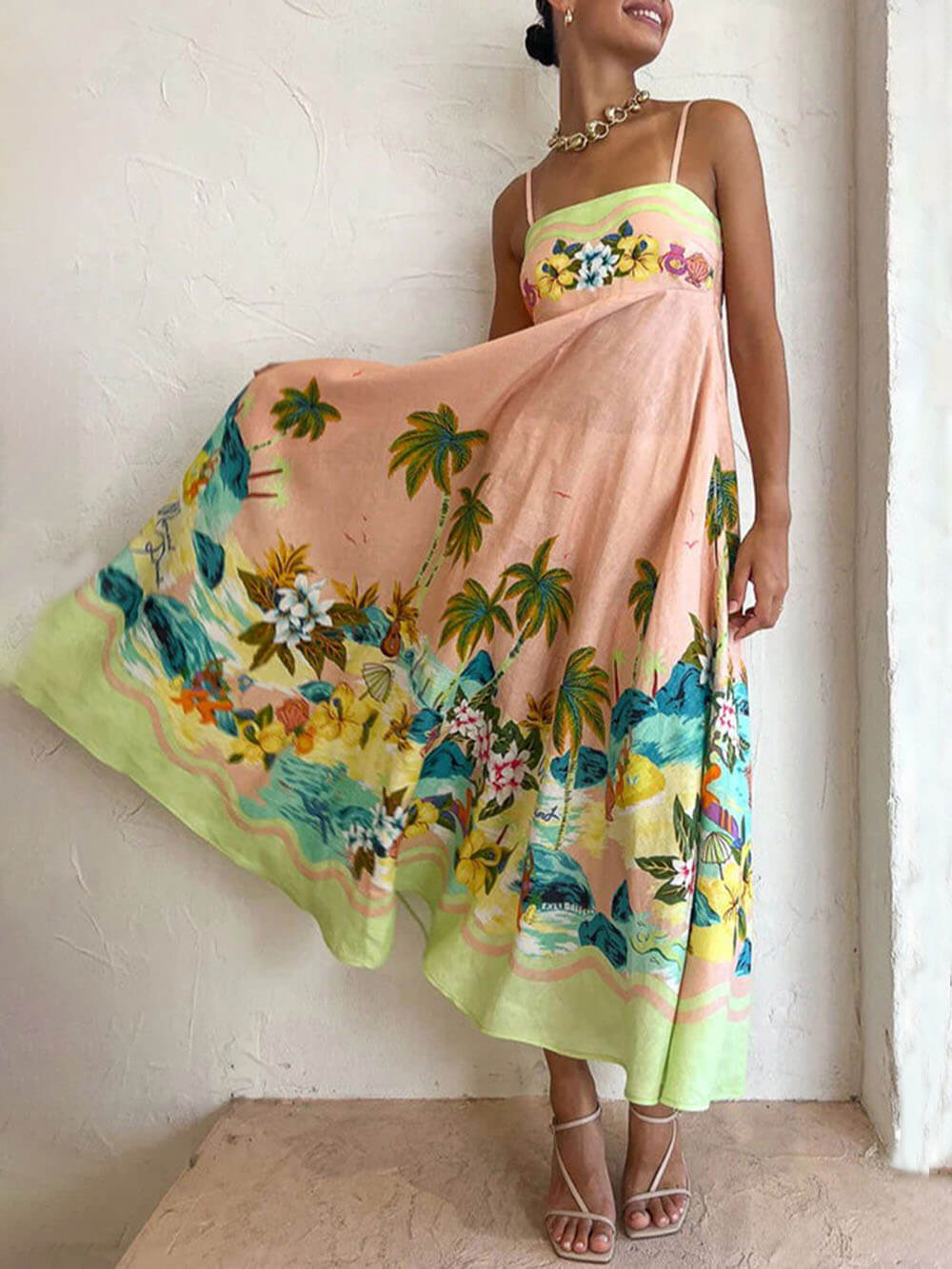 Vestido midi casual con estampado y tirantes