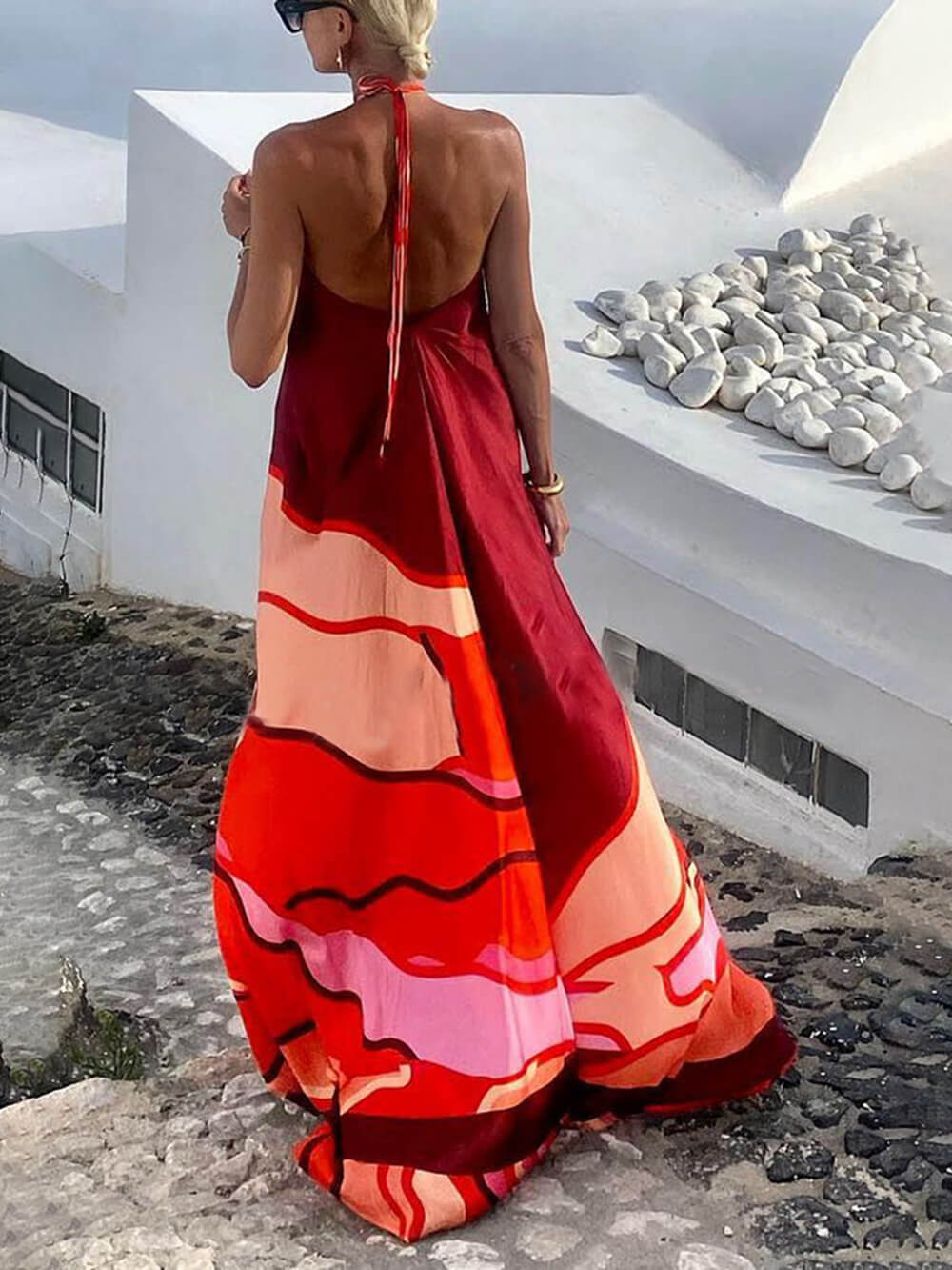 Vestido comprido de férias de verão, estampado, sem costas, com decote halter e corte em A