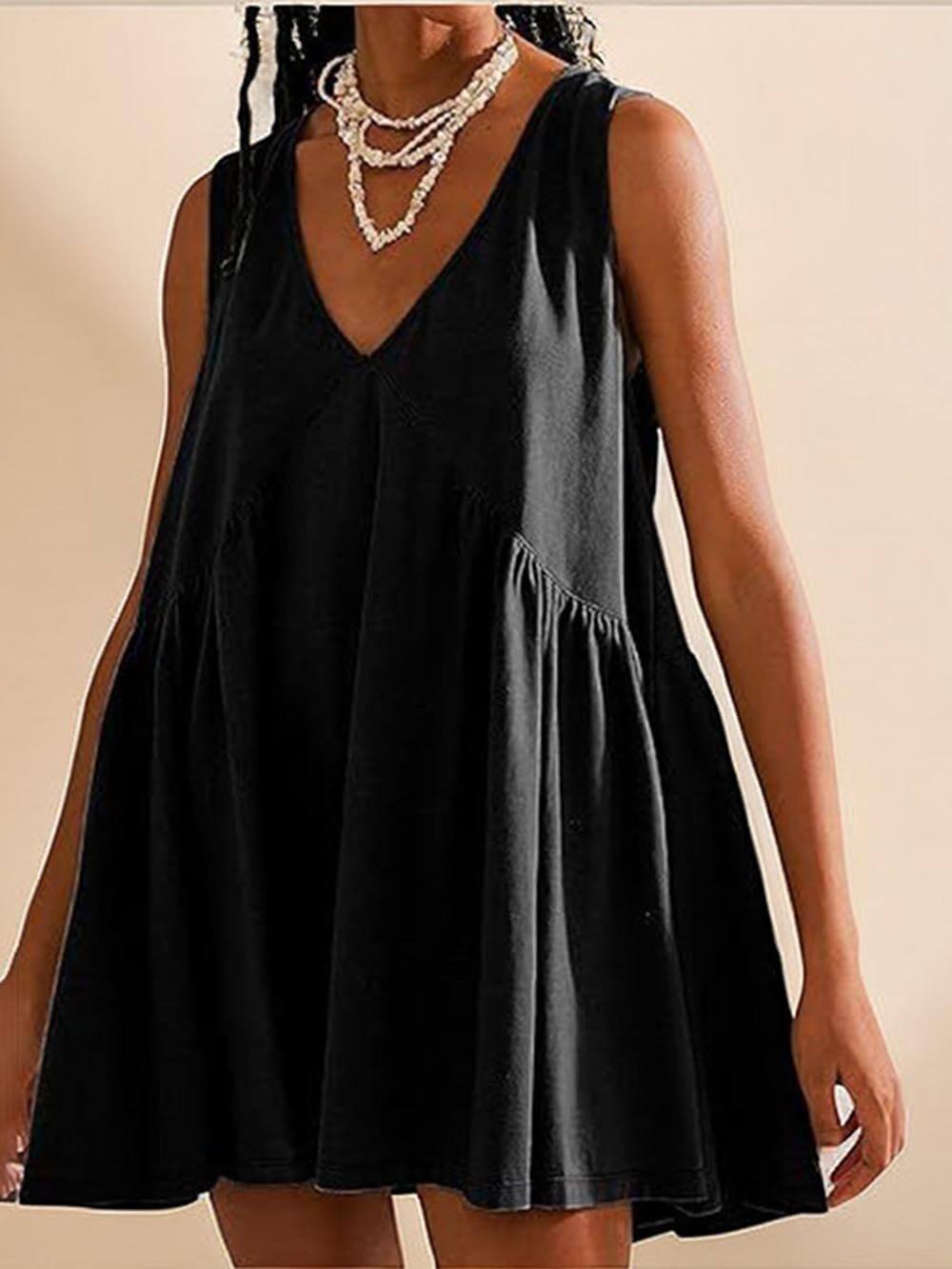 Mini-Trägerkleid mit tiefem V-Ausschnitt und breiten Trägern