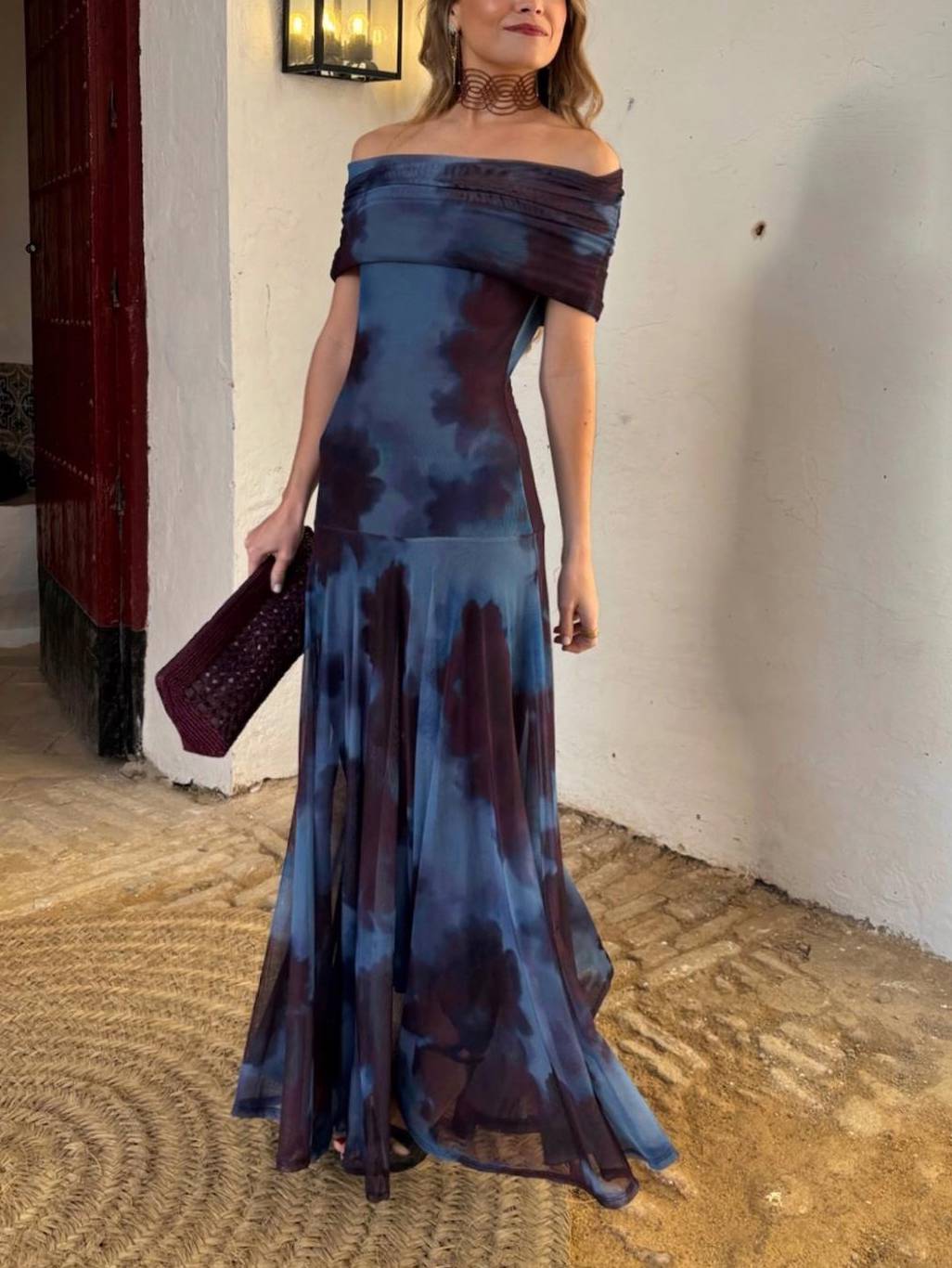 Kleid mit One-Shoulder-Träger und einzigartigem Print