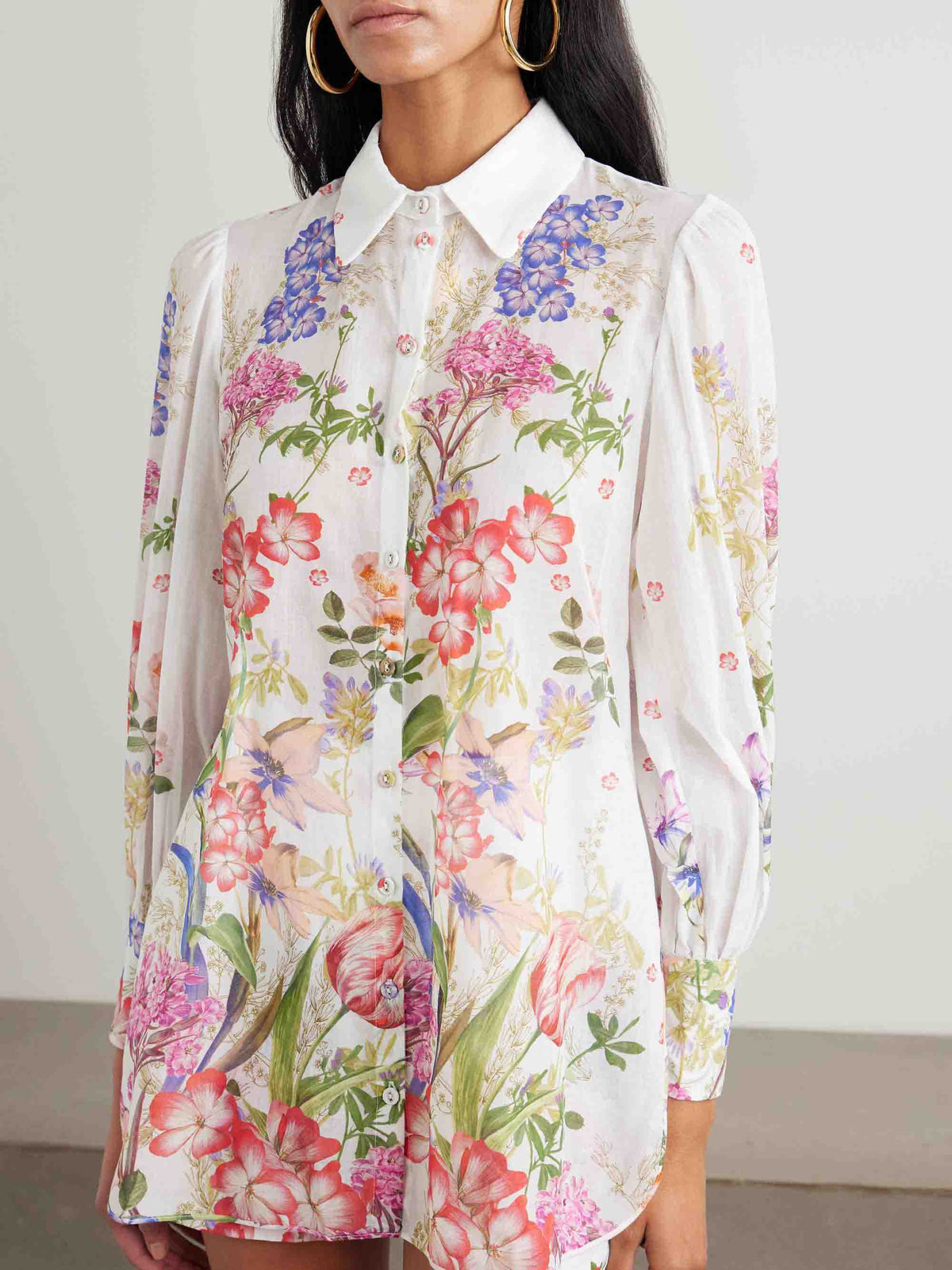 Conjunto de duas peças com camisa floral de manga comprida