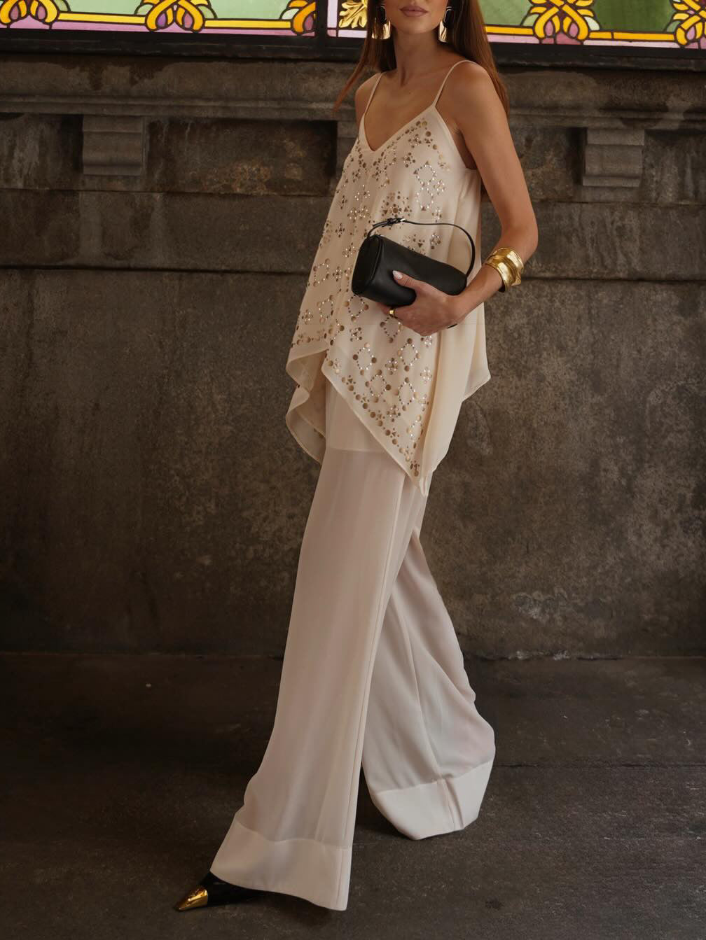 Conjunto elegante de dos piezas para vacaciones, con camisola de escote en V