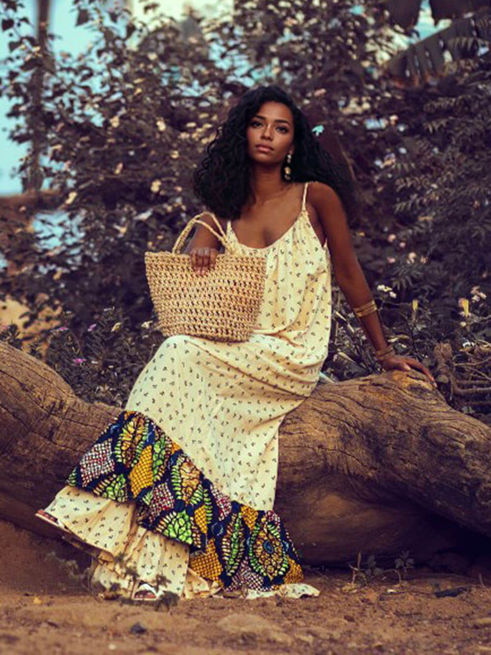 Schulterfreies Urlaubs-Maxikleid im Boho-Stil mit Patchwork-Print