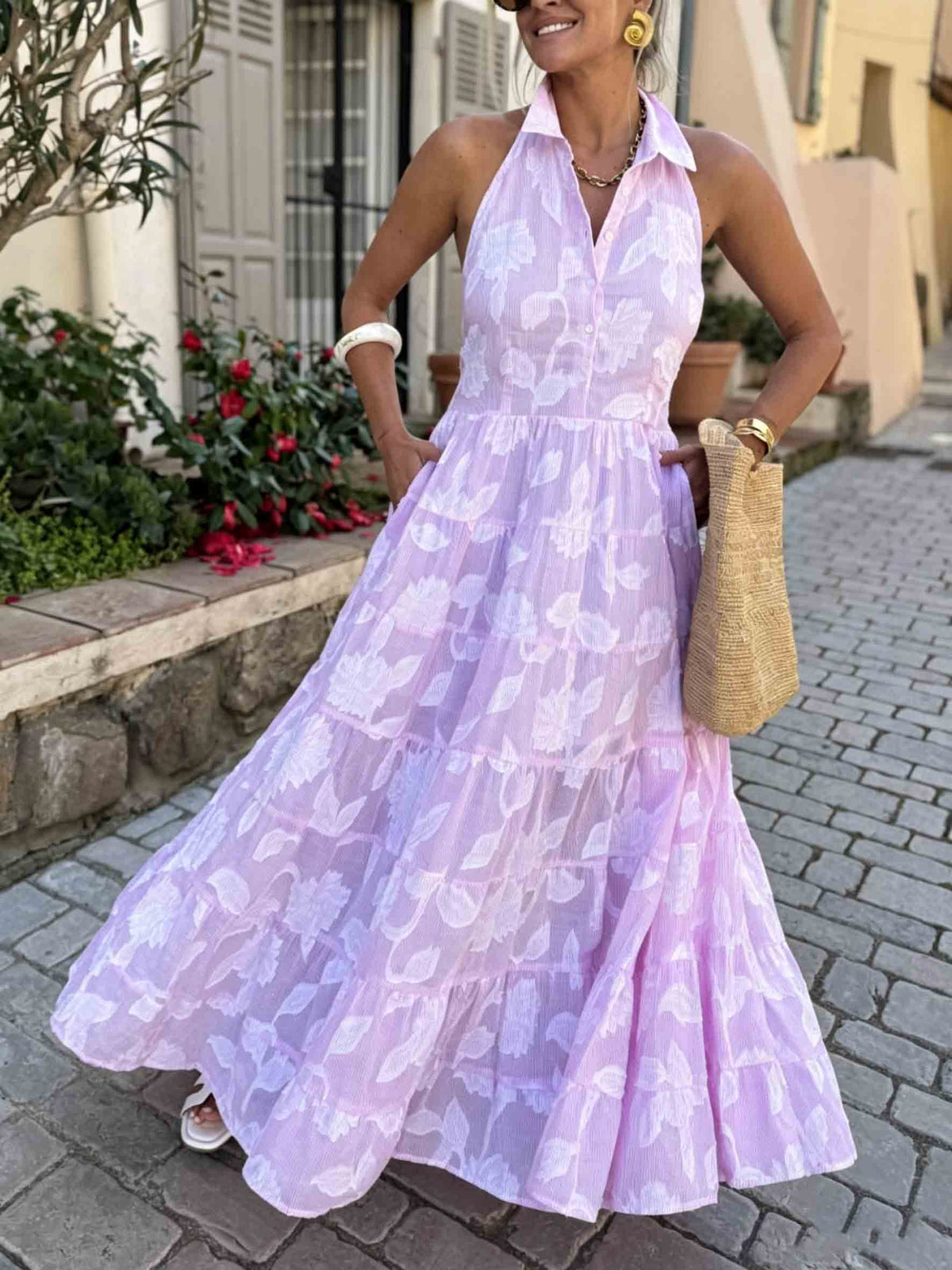 Exquisites Maxikleid mit gestreiftem Blumen-Jacquardmuster, offenem Rücken und Lagenlook