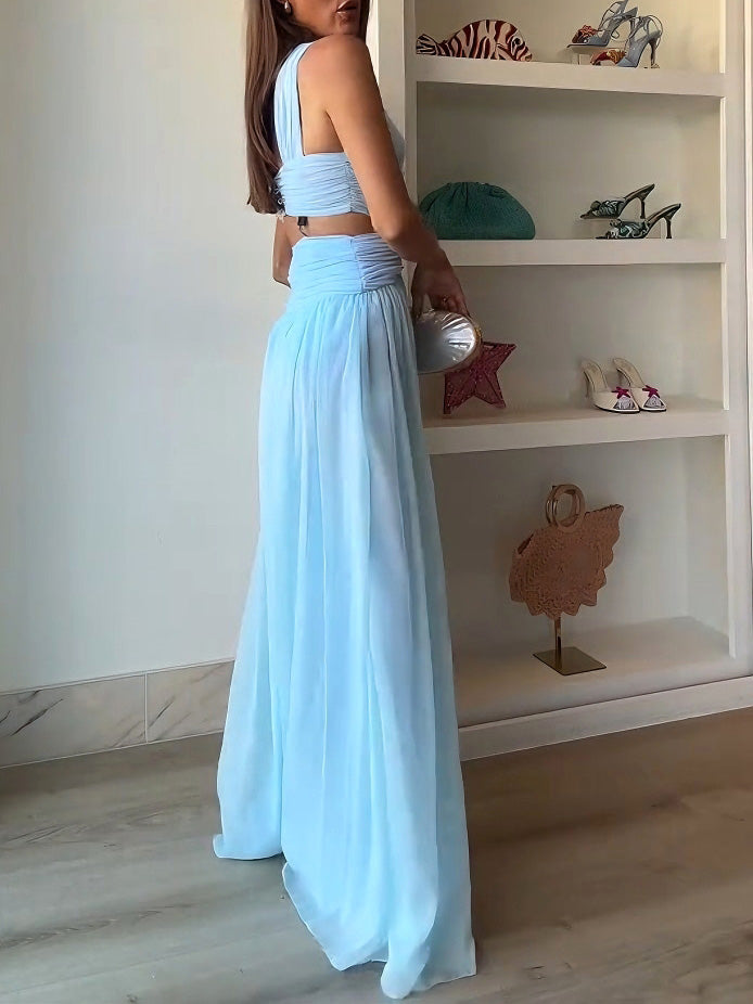 Abito lungo elegante con scollo all'americana, nodo sul davanti, aperture e pieghe