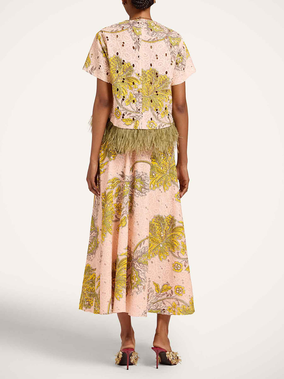 Elegantes Zweiteiler-Set mit Paisley- und Federmuster