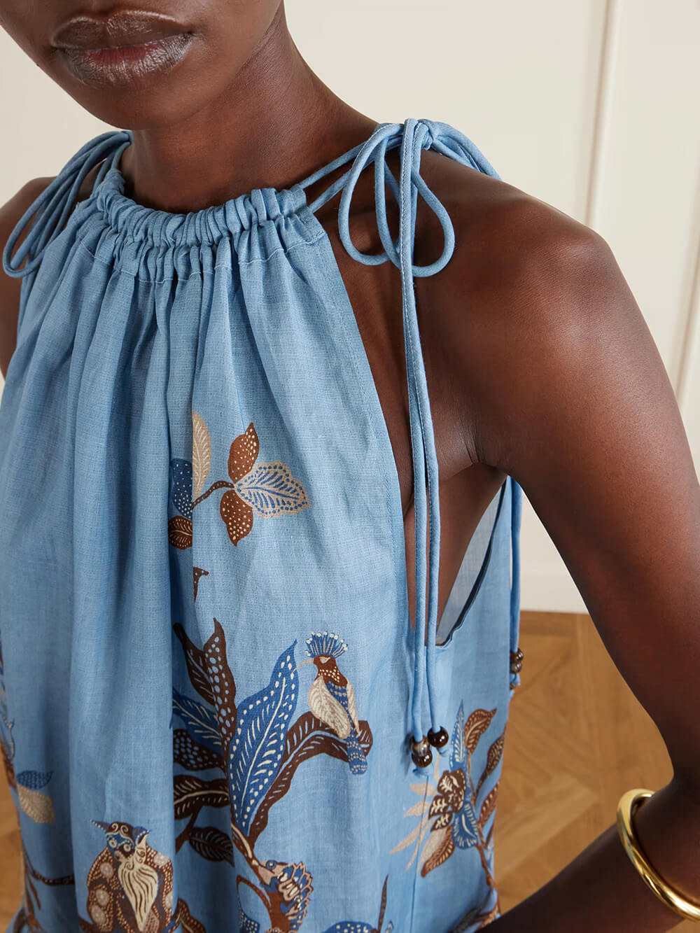 Einzigartiges gestuftes Mini-Leinenkleid mit Blumenprint