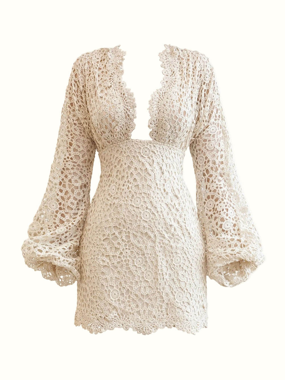 Raffinato minidress in pizzo con maniche a sbuffo