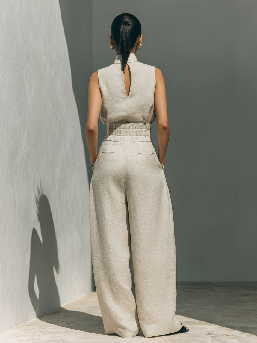 Elegante completo a due pezzi in lino con top a collo alto e pantaloni a gamba larga
