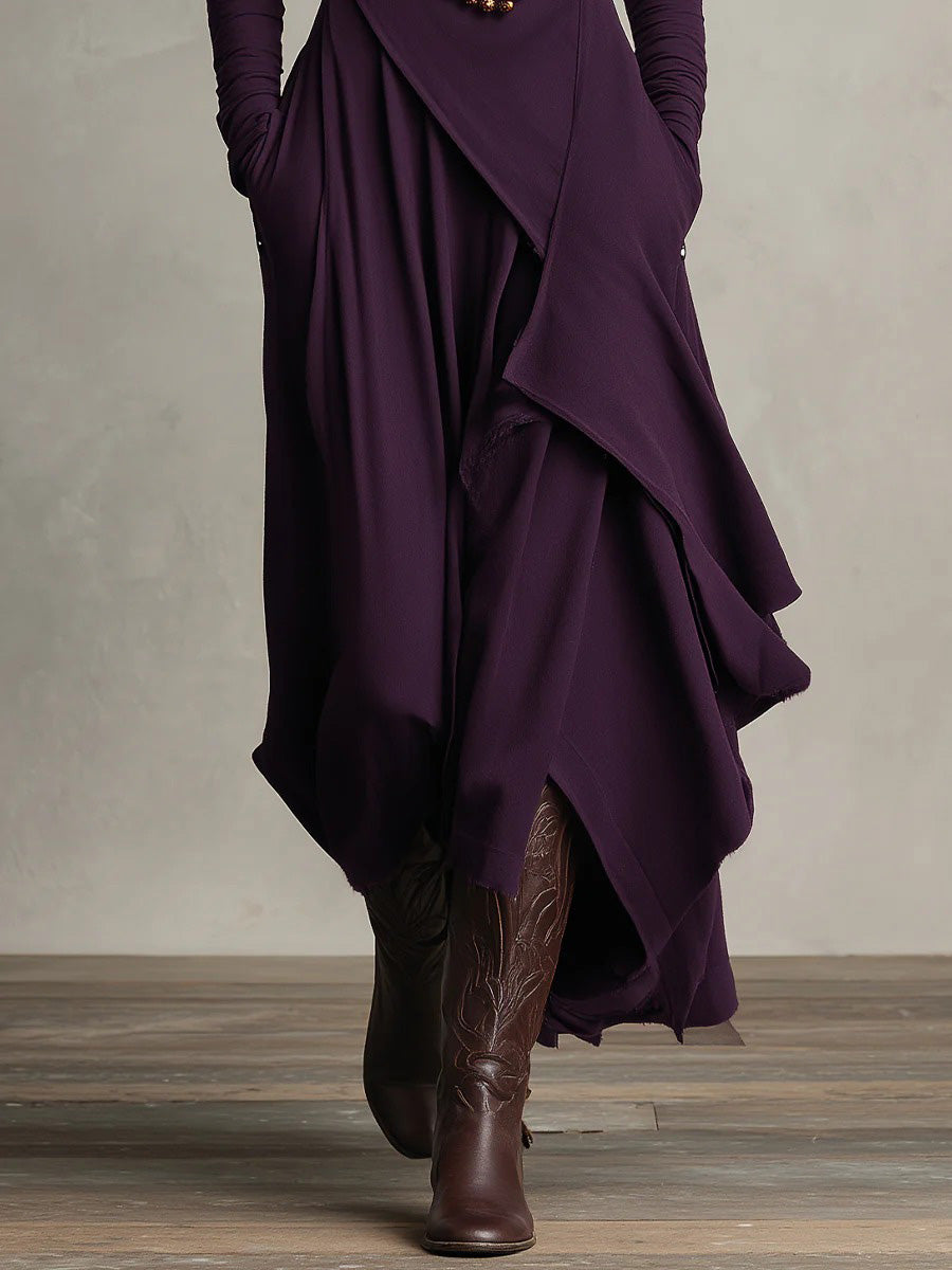 Elegantes asymmetrisches Maxikleid mit hohem Kragen und Drapierung