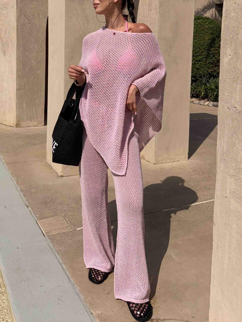Conjunto de duas peças para usar por cima do fato de banho, com malha transparente, estilo resort