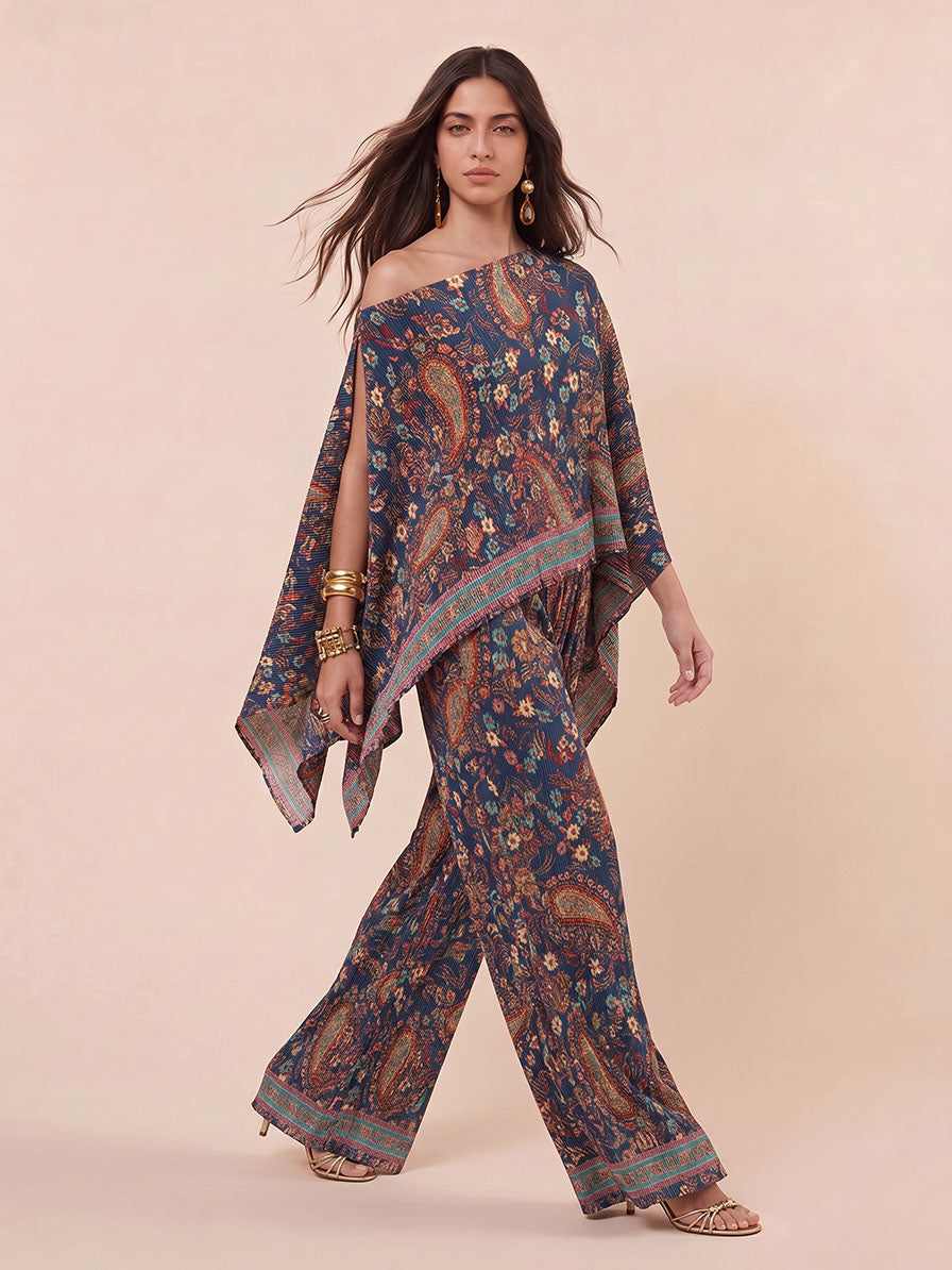 Pantalones bohemios de pernera ancha, tiro alto y estampado paisley