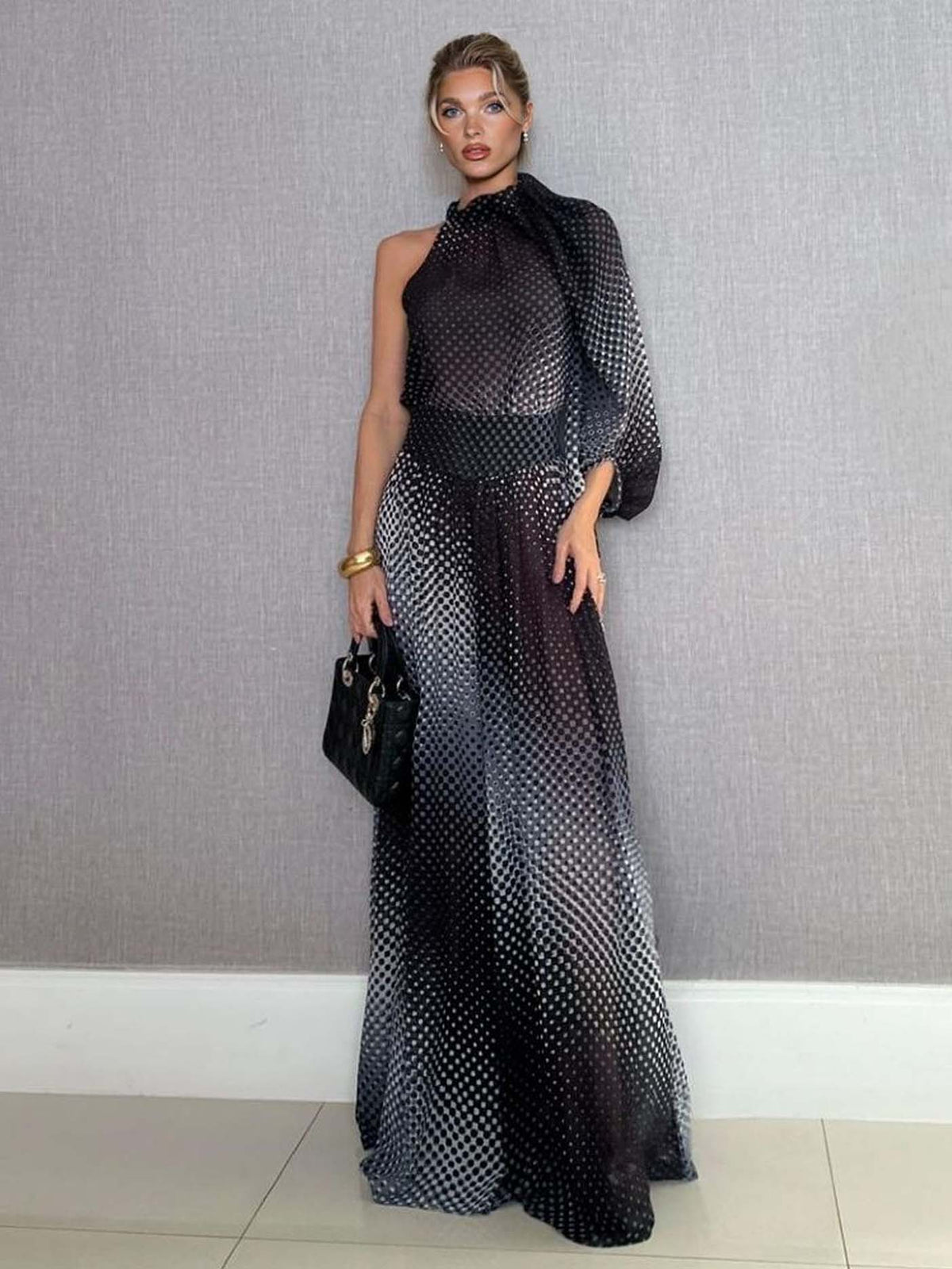 Elegantes zweiteiliges One-Shoulder-Set aus Chiffon mit Farbverlauf und Punkten