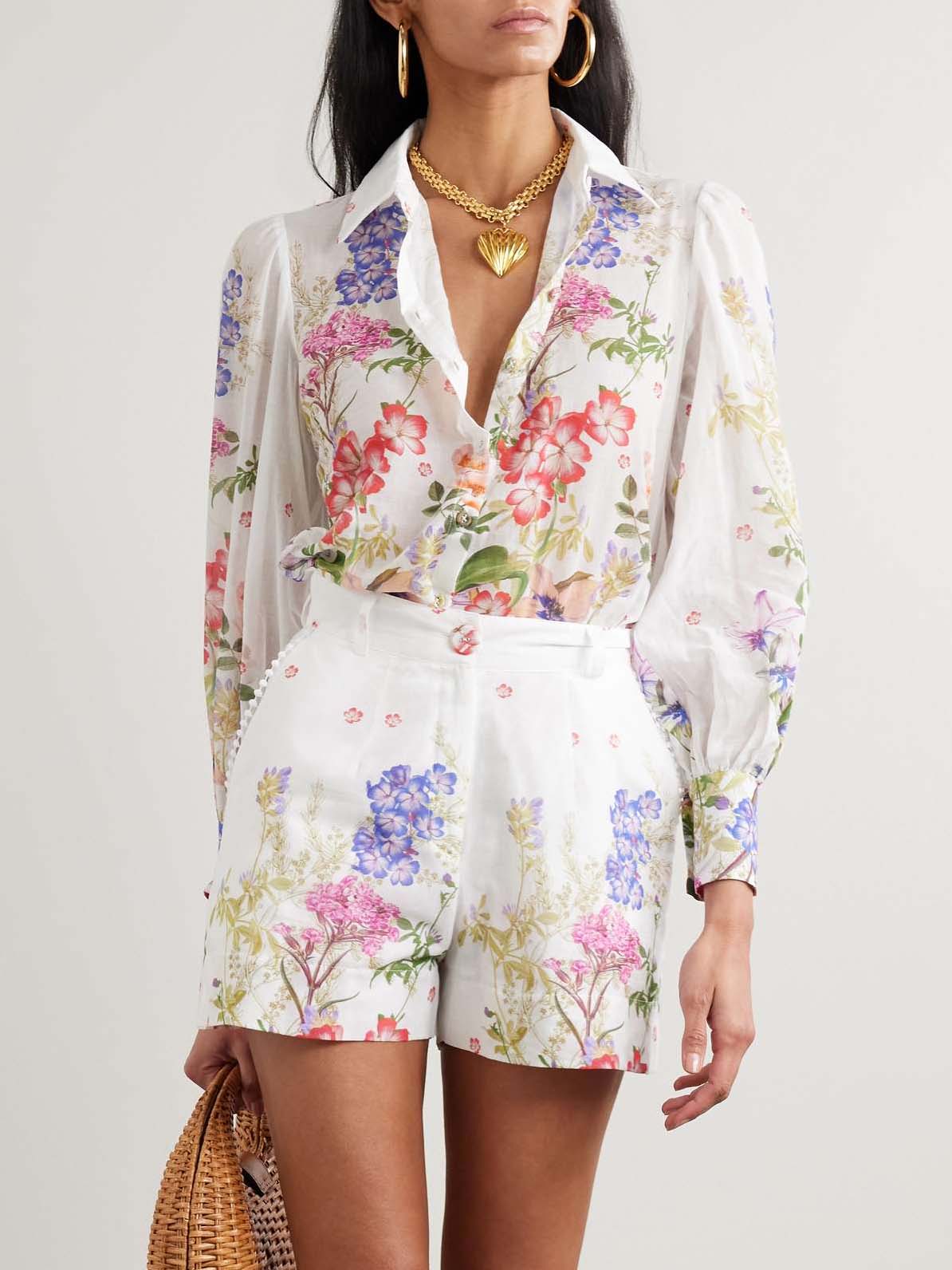 Conjunto de duas peças com camisa floral de manga comprida