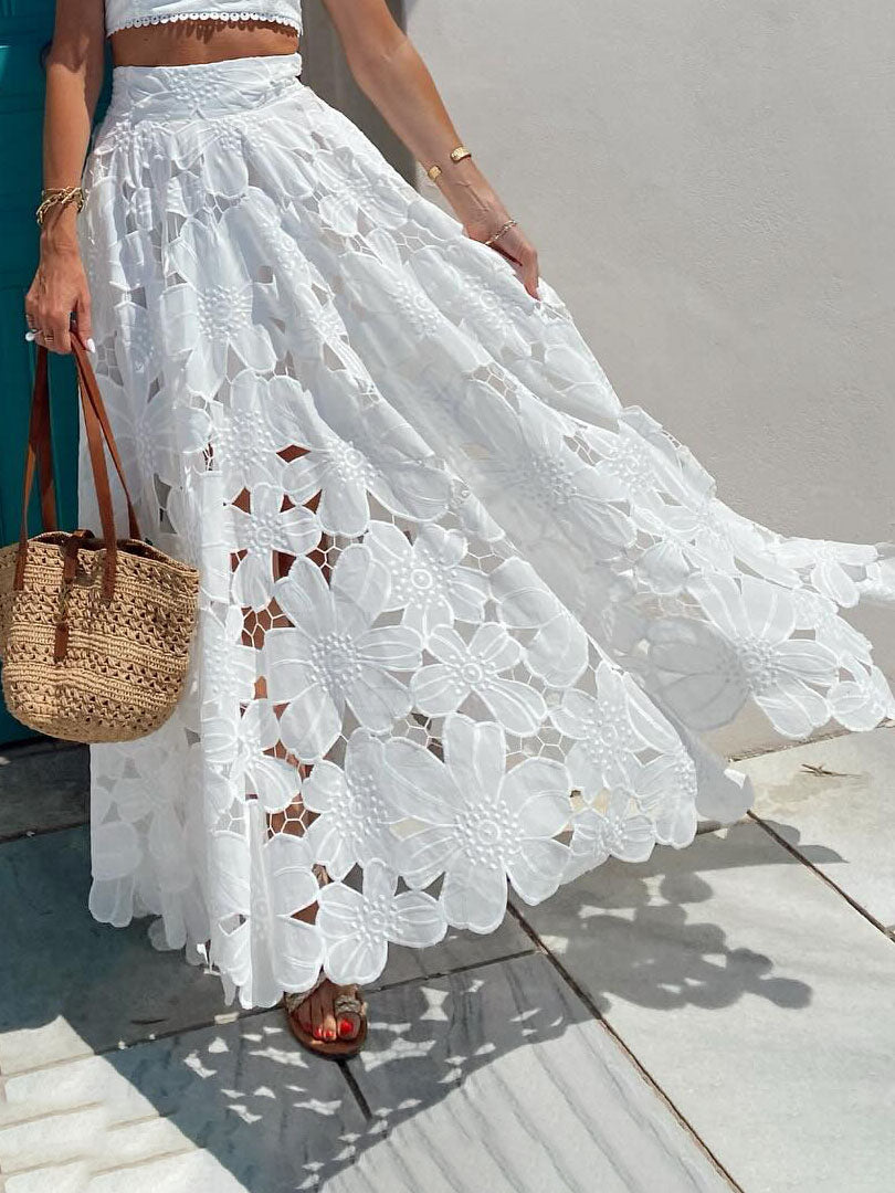 Falda maxi elegante de encaje floral calado