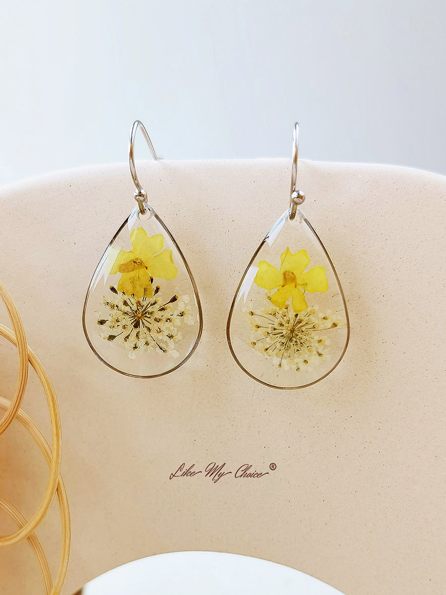 Small Fresh Queen Anne Lace Dried Flower Earrings