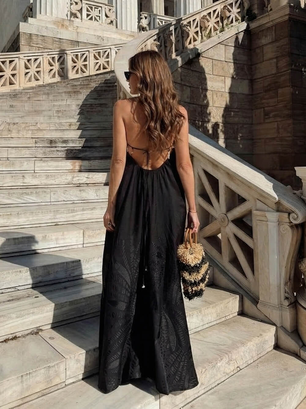 Robe longue bohème en jacquard, dos nu et bretelles spaghetti