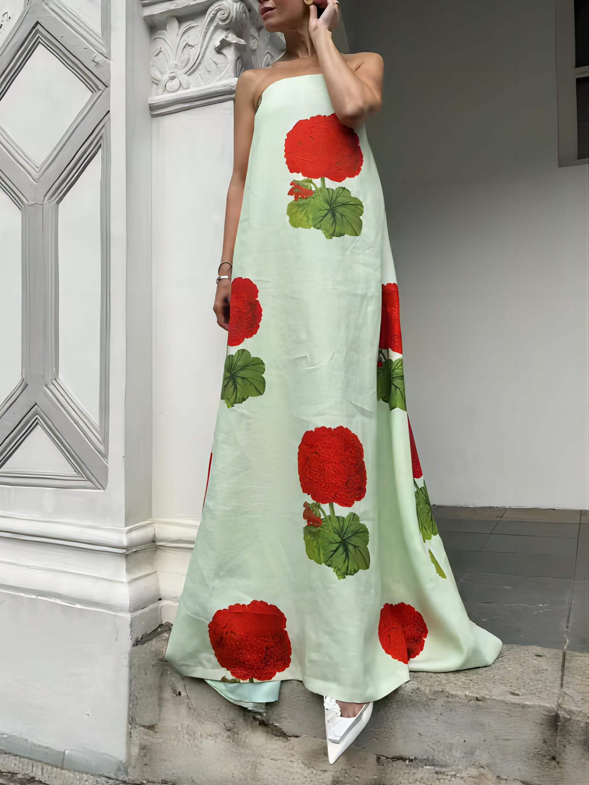 Vestido maxi com estampado floral de gerânios