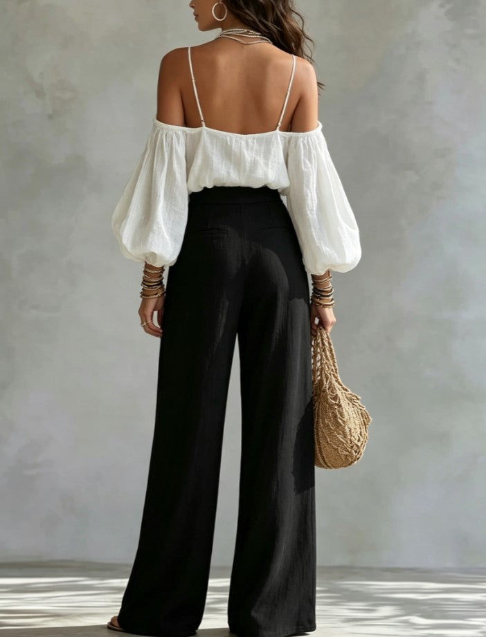 Ensemble deux pièces avec haut à col V, épaules dénudées et manches bouffantes et pantalon large taille haute