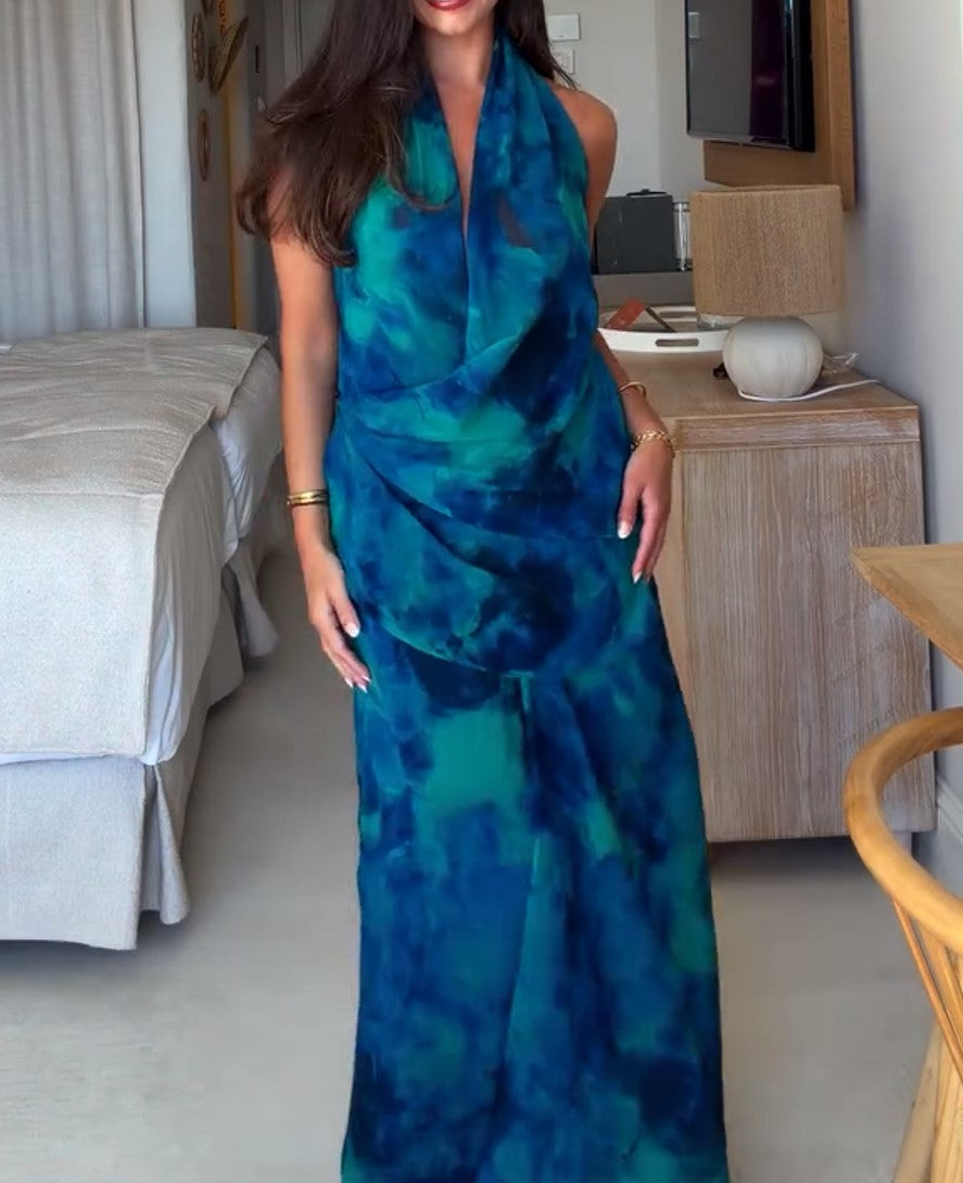 Maxikleid mit Neckholder, Wasserfallausschnitt und Batikmuster