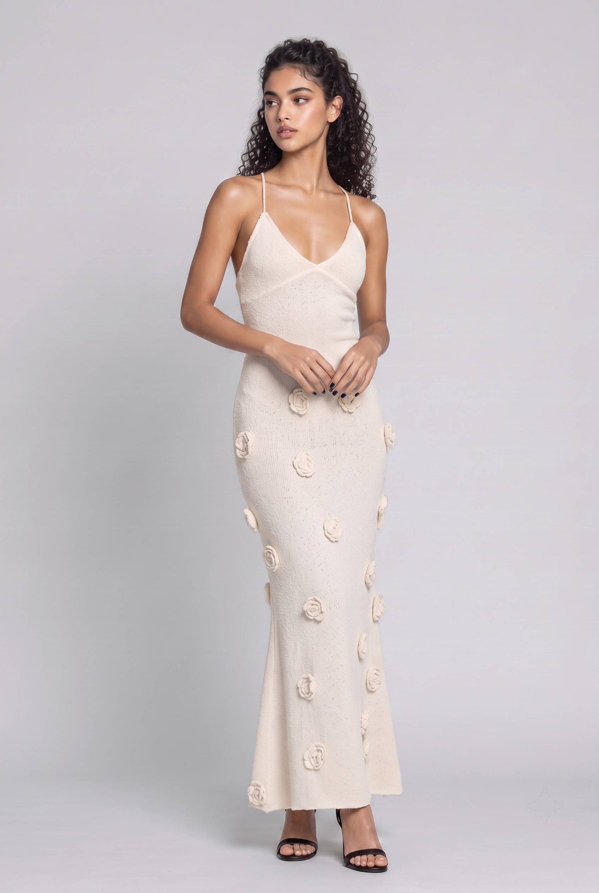 Vestido maxi de malha com alças florais