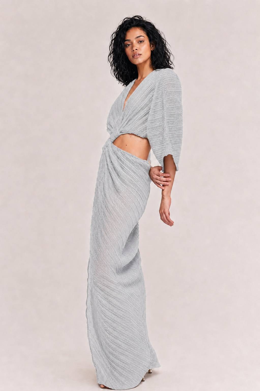 Sexy Maxikleid mit Twist-Detail vorne und Cut-outs