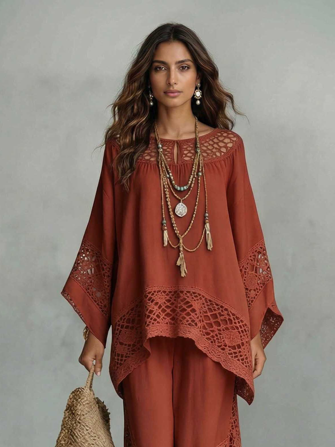 Casual completo a due pezzi con top kaftano ampio in pizzo all'uncinetto