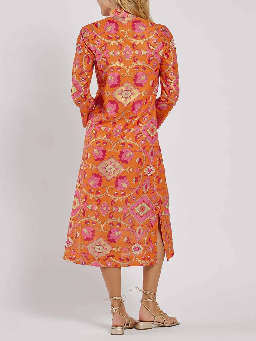 Vestido midi estampado com gola subida