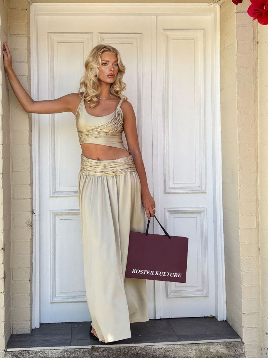 Conjunto elegante de top corto de un solo hombro fruncido y pantalones de pierna ancha