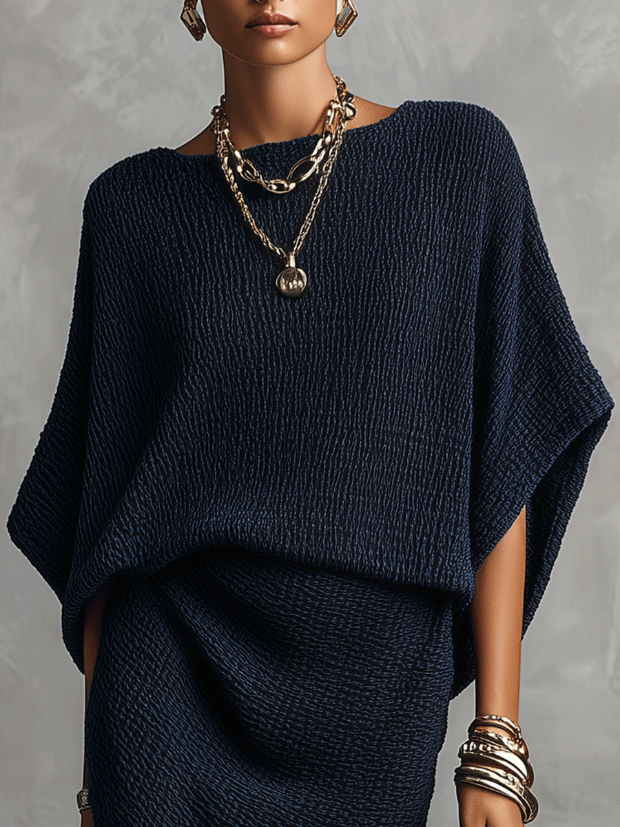 Robe longue bleu marine à la coupe décontractée et à la texture bohème
