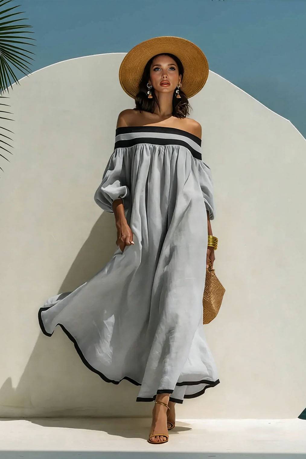Kleid mit Farbkontrasten und lockerem Schnitt mit freien Schultern