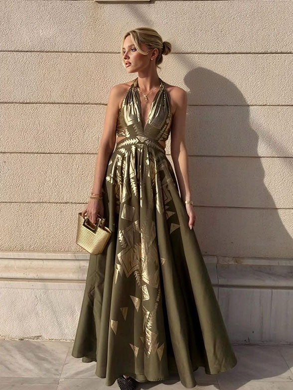 Elegantes Maxikleid mit Goldfolienprint und Cut-out an der Taille