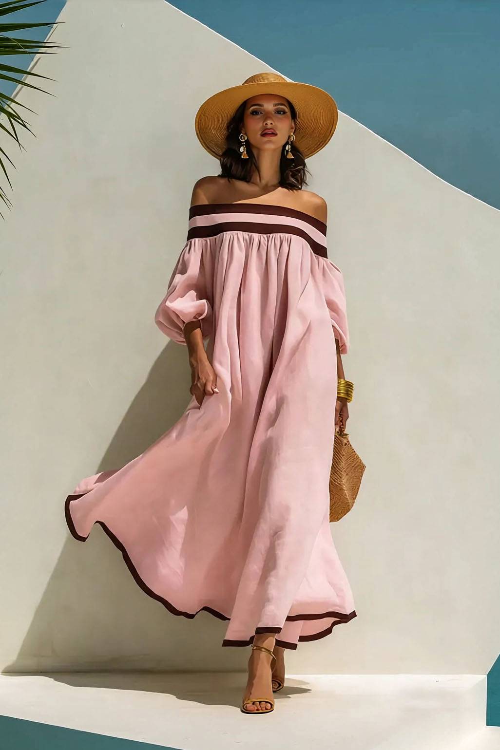 Kleid mit Farbkontrasten und lockerem Schnitt mit freien Schultern