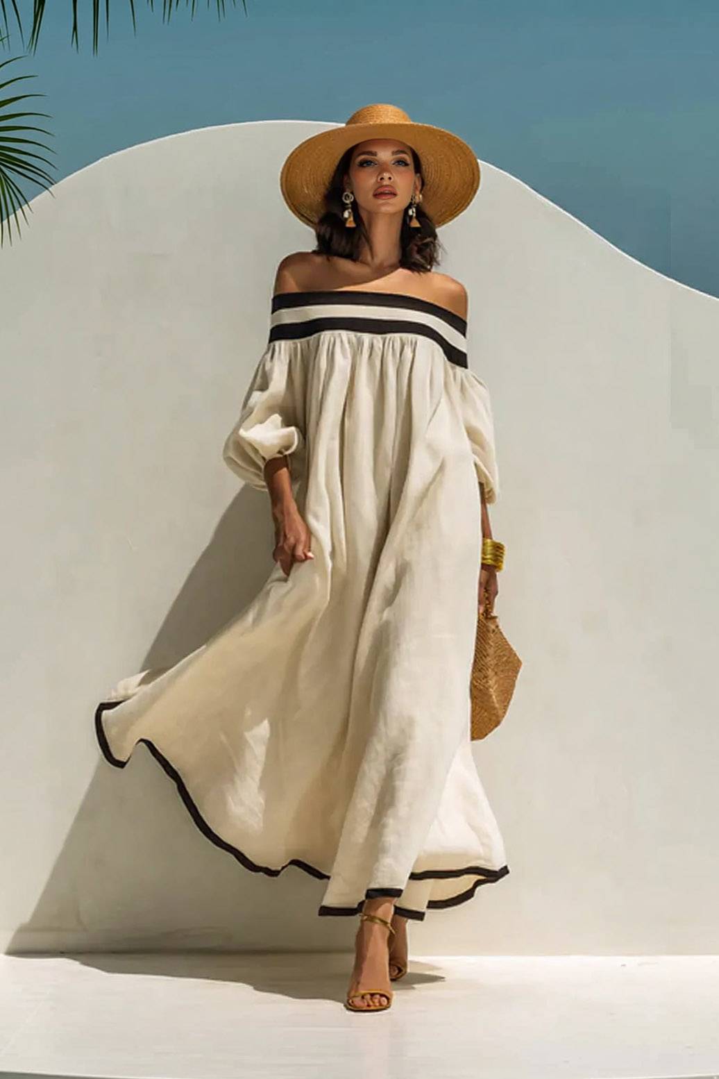 Kleid mit Farbkontrasten und lockerem Schnitt mit freien Schultern