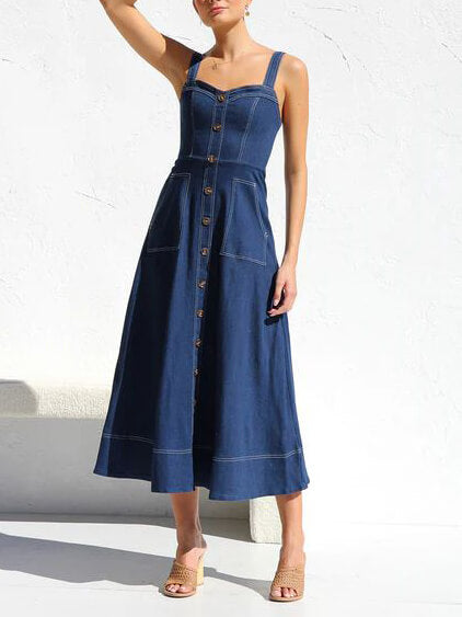 Vestido midi informal vaquero con tirantes y botones