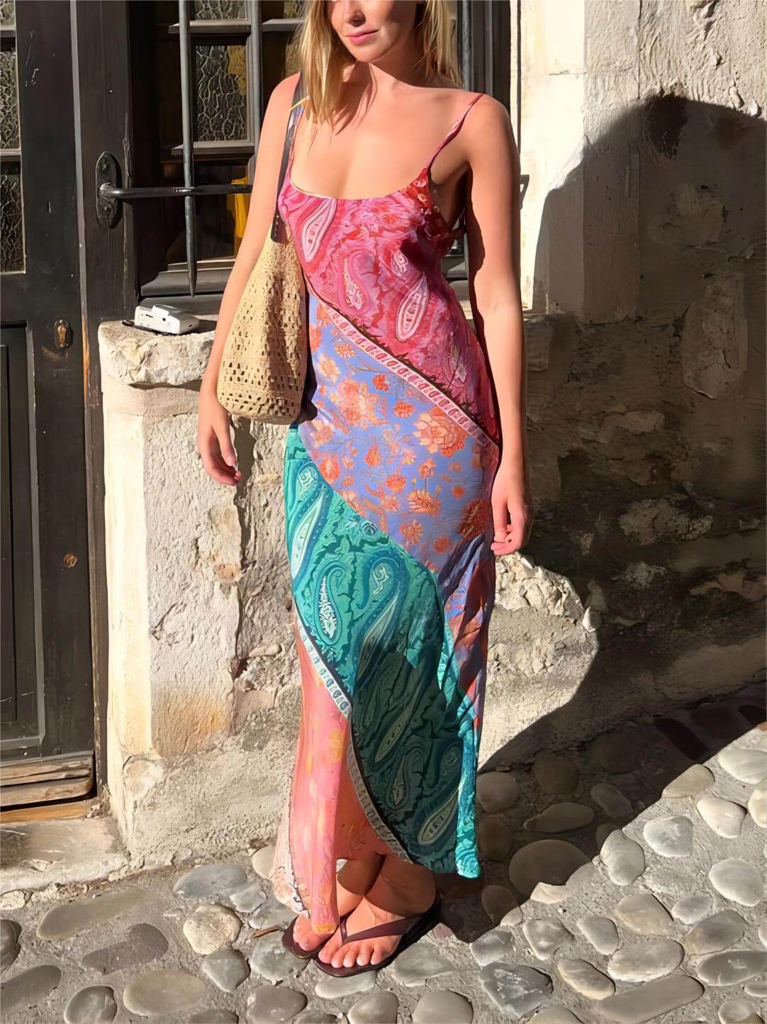 Vestido largo sexy con cuello en U, espalda descubierta, estampado bosnio y tirantes