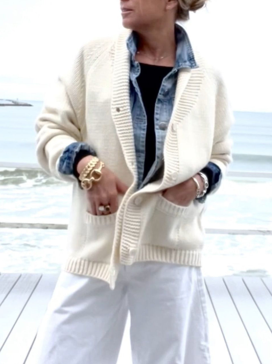 Lustige Strickjacke mit Hummermotiv