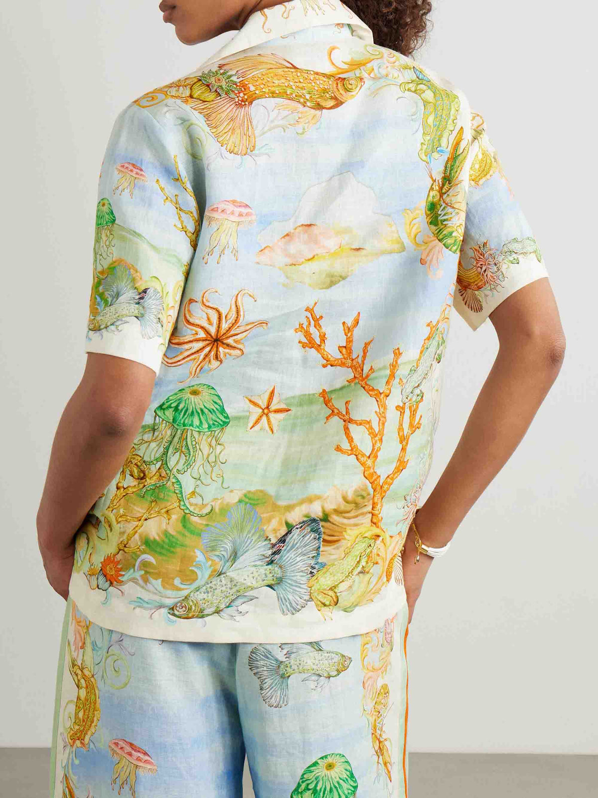 Camisa com estampado único de corais oceânicos fantásticos