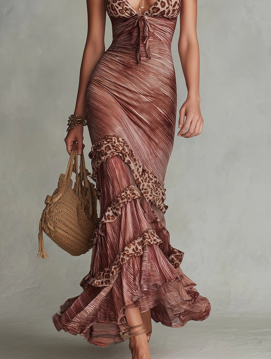 Vestido largo vintage sin mangas con estampado de rosas y leopardo, paneles y bajo con volantes