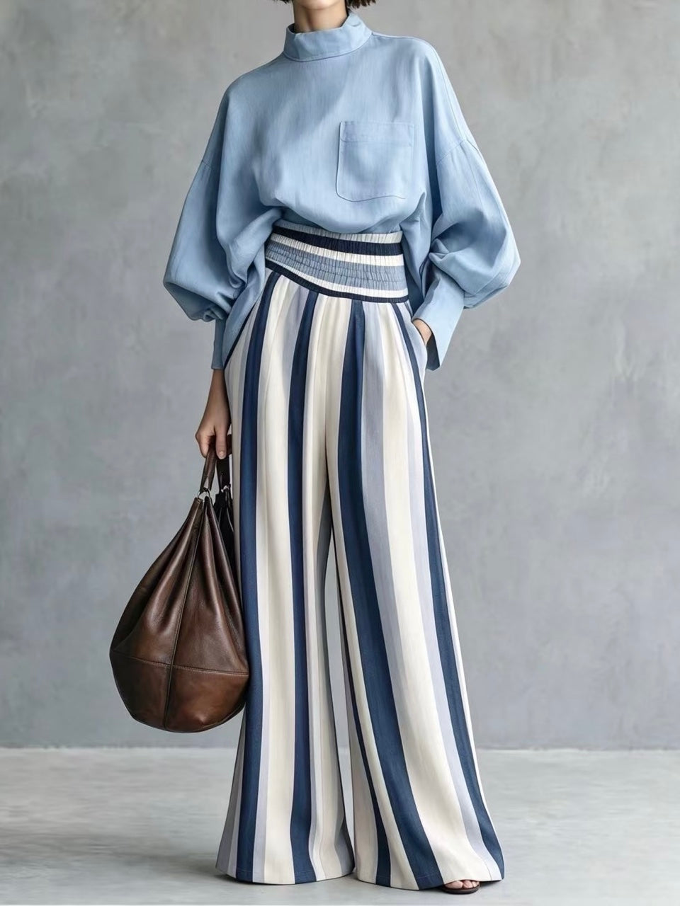 Completo vintage a due pezzi con pantaloni a righe, vita alta e gamba larga
