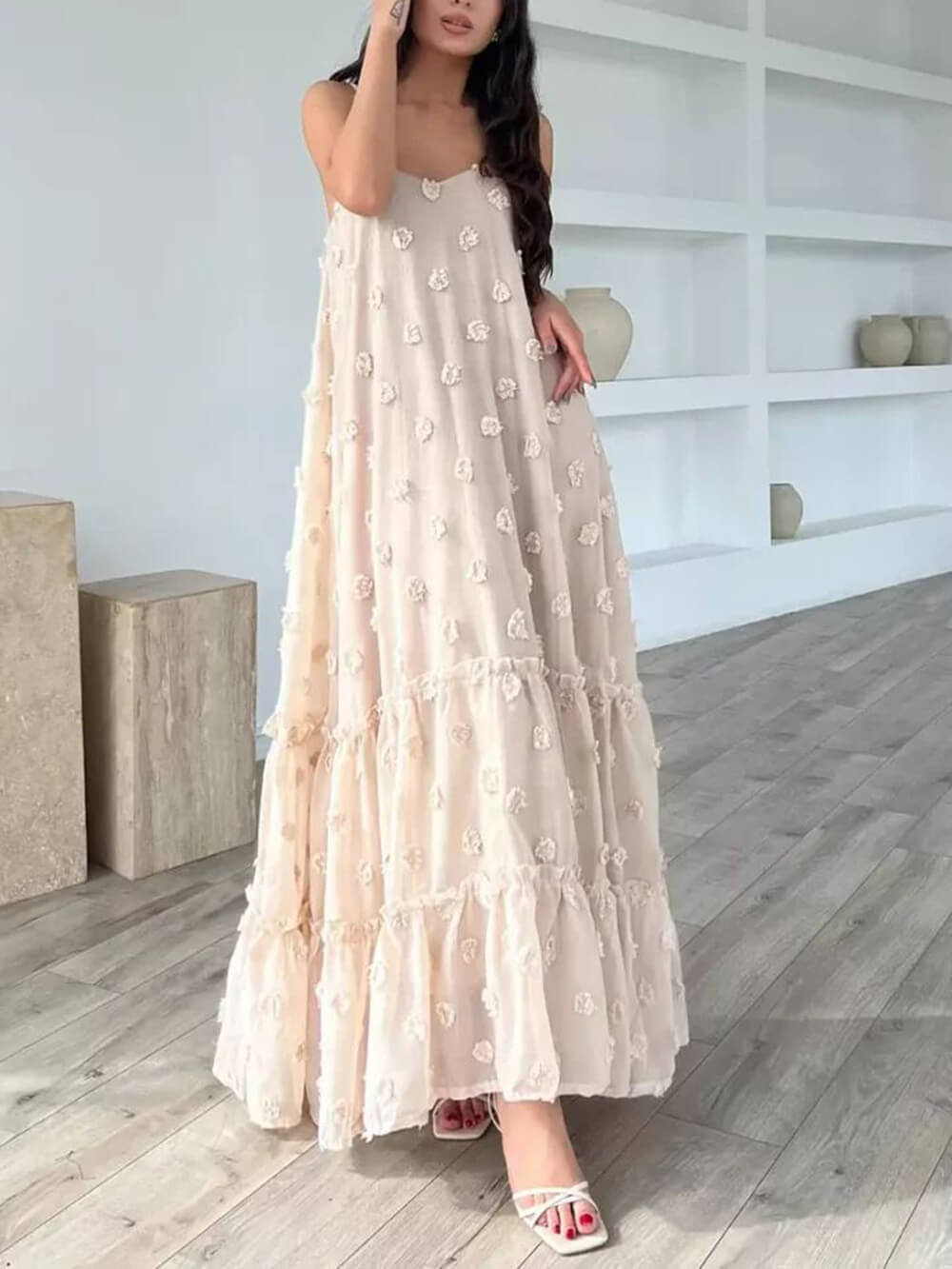Vestido largo holgado en capas y línea A, decorado con flores bonitas