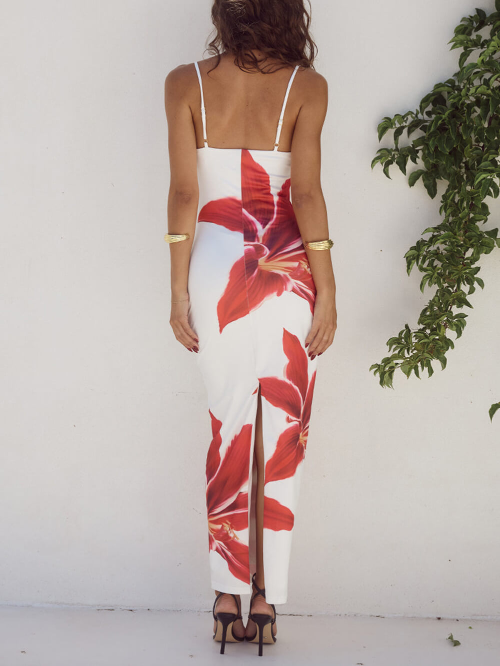 Vestido maxi inesquecível com padrão floral abstrato