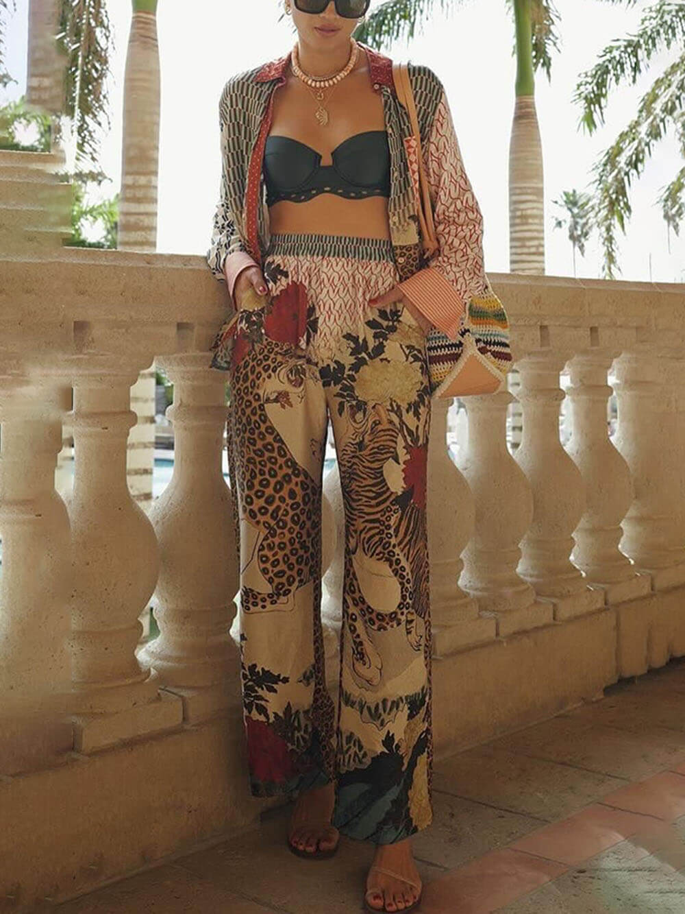 Pantalon à taille élastique, imprimé unique de tigre dans une jungle tropicale