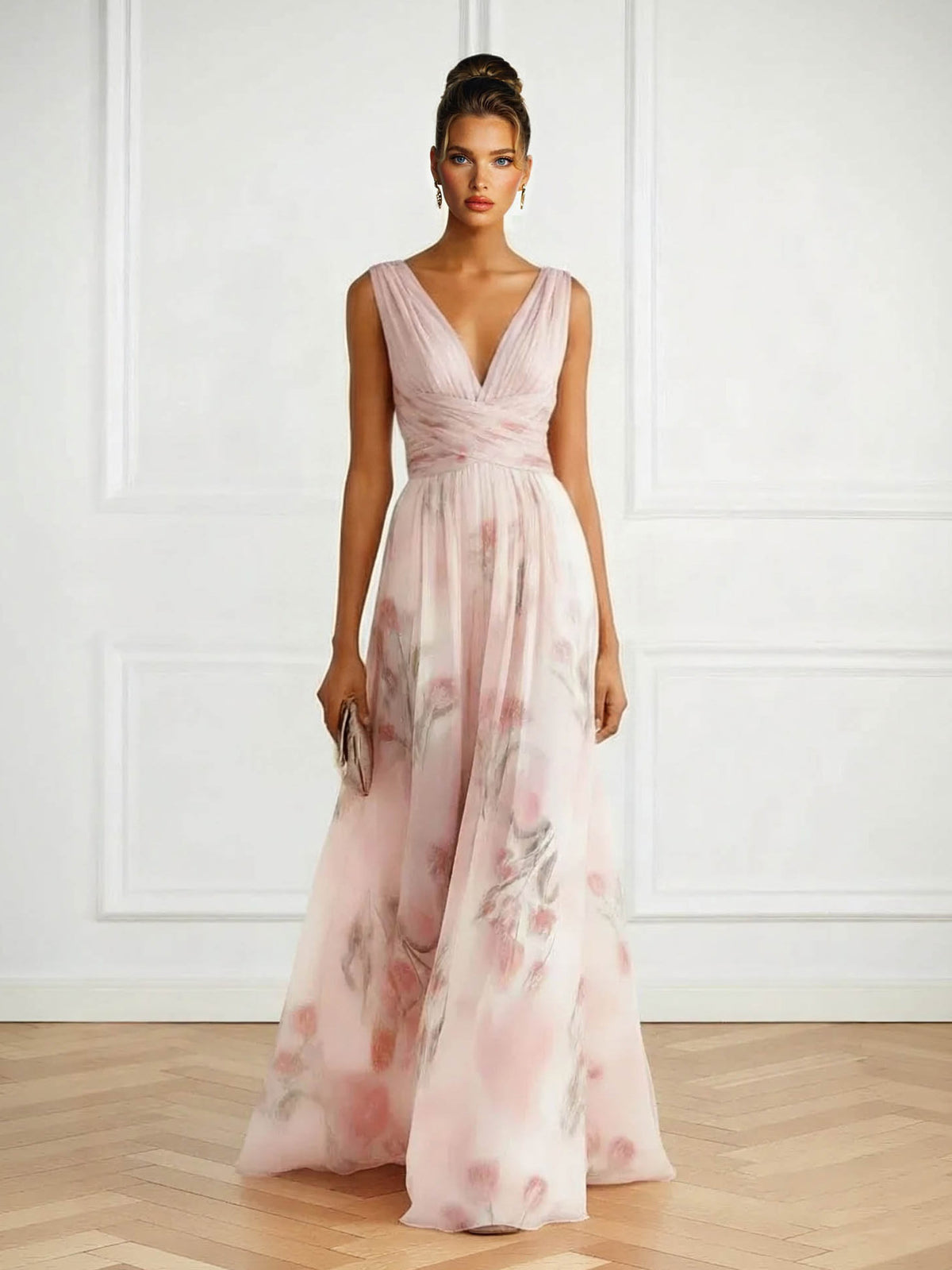 Elegante abito lungo in tulle con scollo a V e stampa floreale