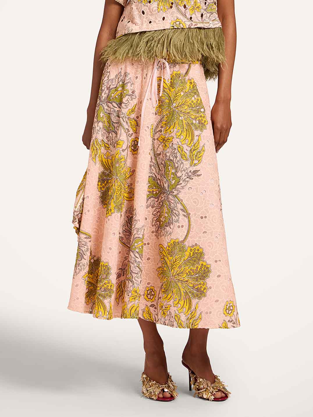 Elegantes Zweiteiler-Set mit Paisley- und Federmuster