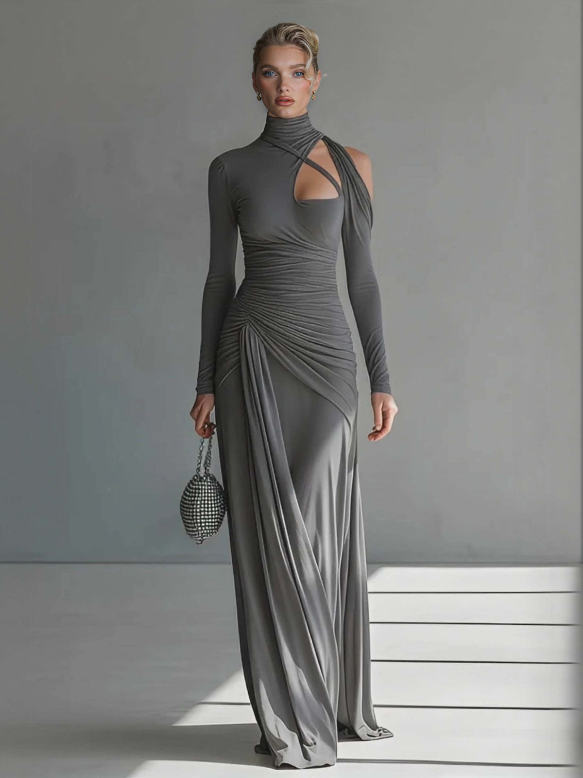 Vestido largo casual de tejido sedoso elástico, plisado y con abertura