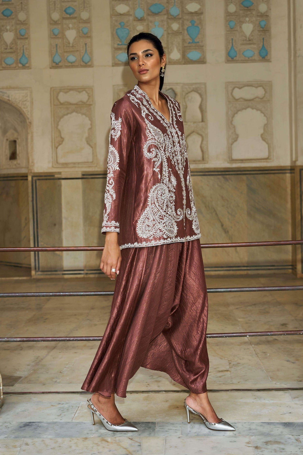 Unique Paisley Pattern V-Neck Loose Top And Pleated Harem Wide-Leg Pants Set