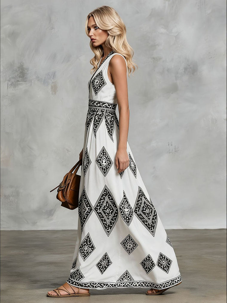 Bohemian Geometric Print Halter Maxi Dress