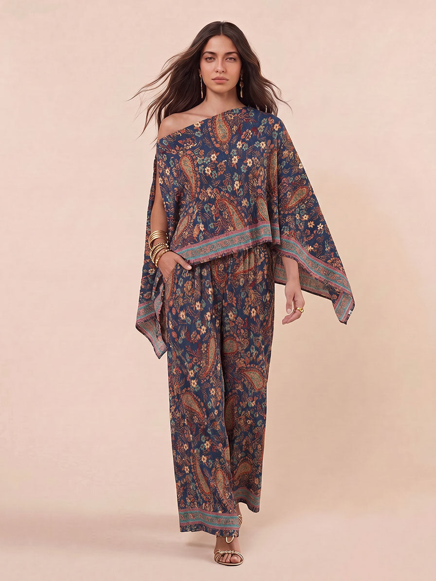 Pantalones bohemios de pernera ancha, tiro alto y estampado paisley