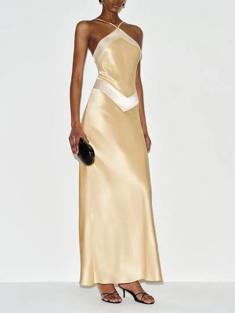 Elegante vestido largo de satén con cuello halter y bloques de color